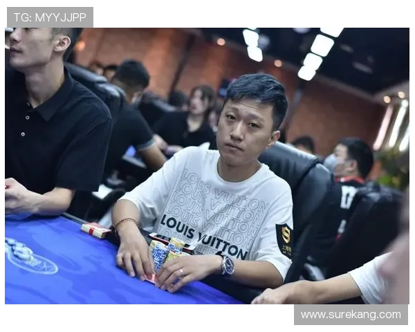 本土选手在世界泰拳锦标赛中称霸擂台 展现无敌实力与决心 本土选手在世界泰拳锦标赛中称霸擂台 展现无敌实力与决心